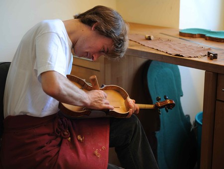 Violin-making Workshop Violin-making Workshop